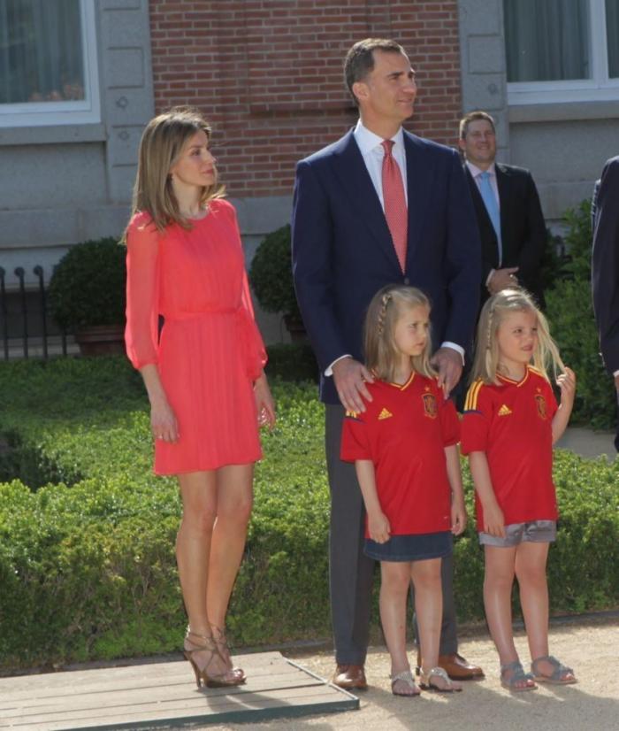 Pocas veces ha sido tan claro Joaquín Prat: "Es simple y llanamente cuestión de ejemplaridad"