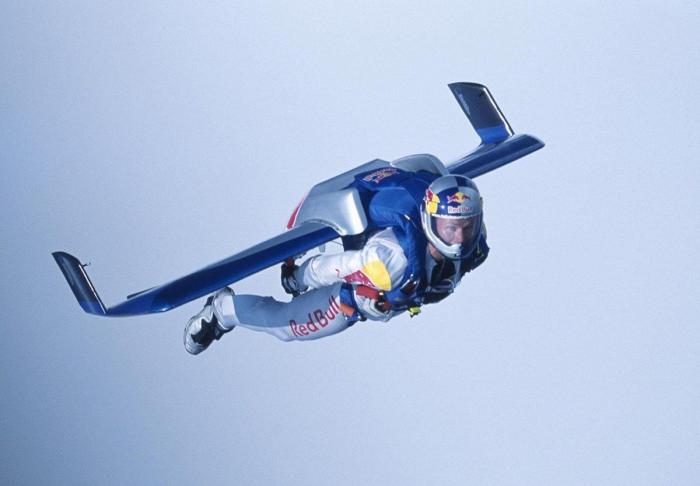 Felix Baumgartner, tras su salto desde la estratosfera: "Pensé que iba a perder el sentido"