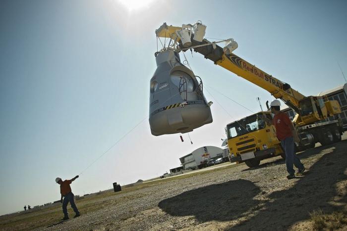 Felix Baumgartner, tras su salto desde la estratosfera: "Pensé que iba a perder el sentido"