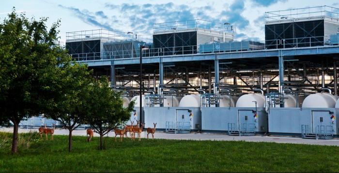 Centros de datos de Google: el gigante enseña sus tuberías de colores (FOTOS, VÍDEO)