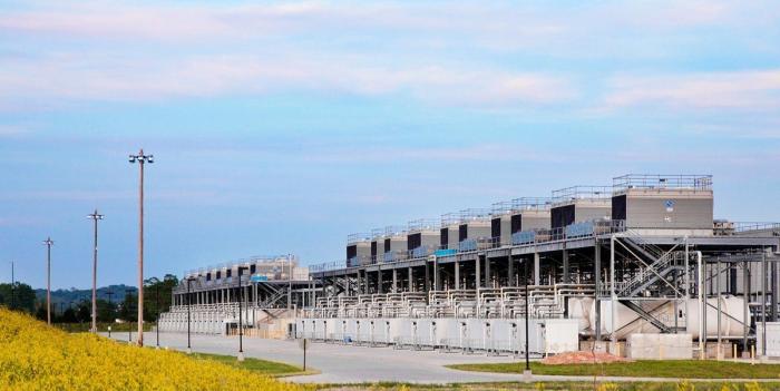 Centros de datos de Google: el gigante enseña sus tuberías de colores (FOTOS, VÍDEO)