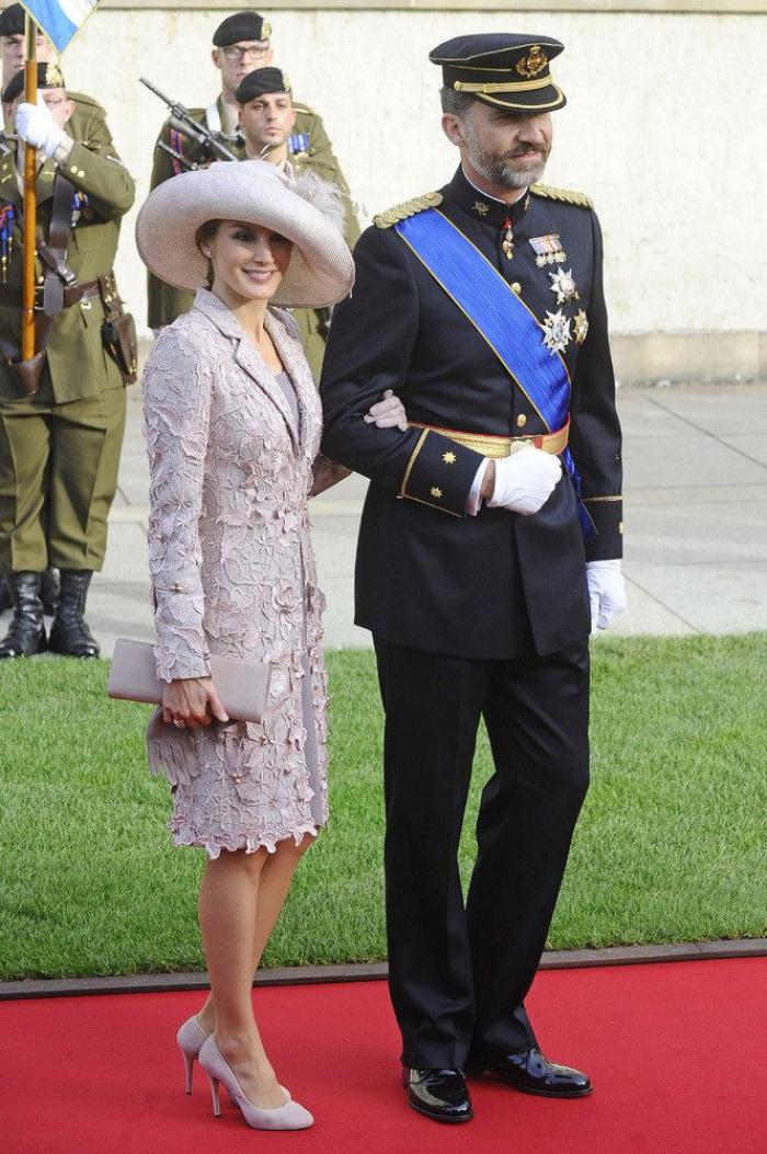 Vestido de la princesa Letizia en la boda de Guillermo de Luxemburgo: vuelve a elegir a Felipe Varela (VÍDEO, FOTOS)
