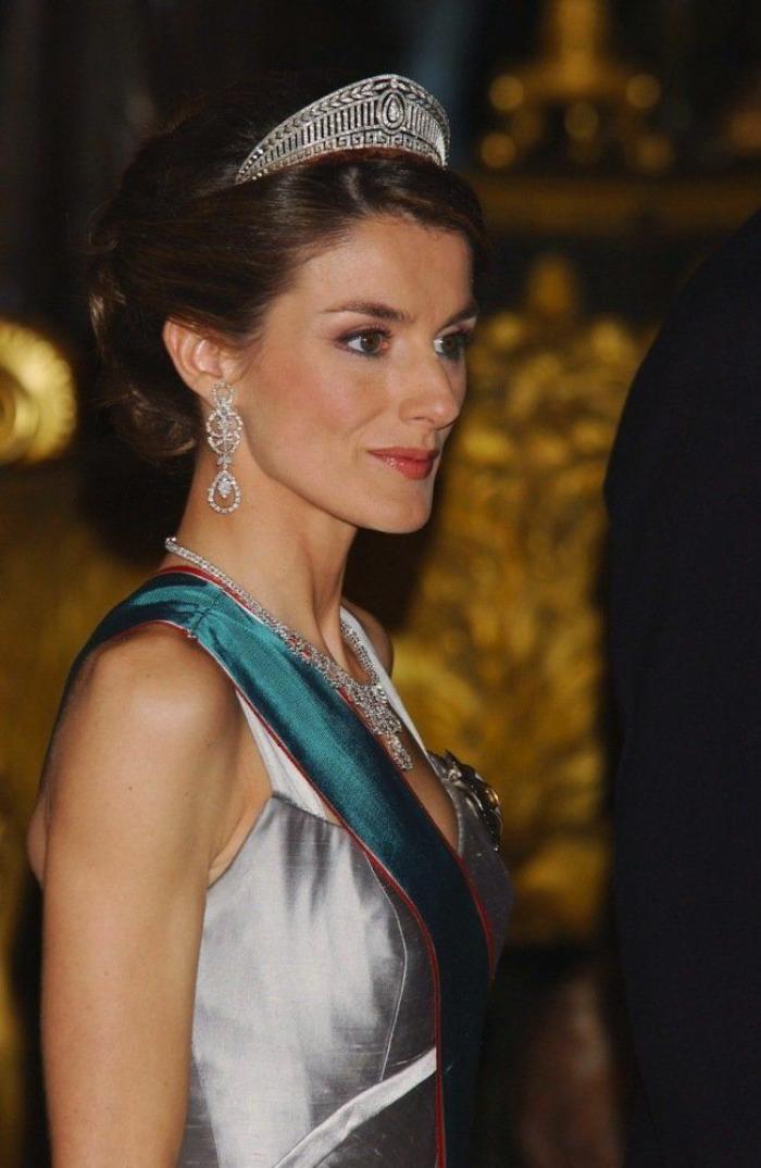 Cachondeo con este titular de una revista sobre el los reyes Felipe y Letizia