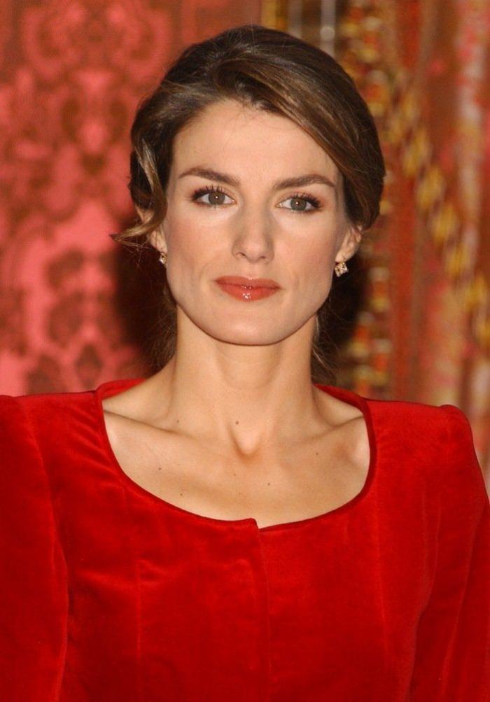 Cachondeo con este titular de una revista sobre el los reyes Felipe y Letizia