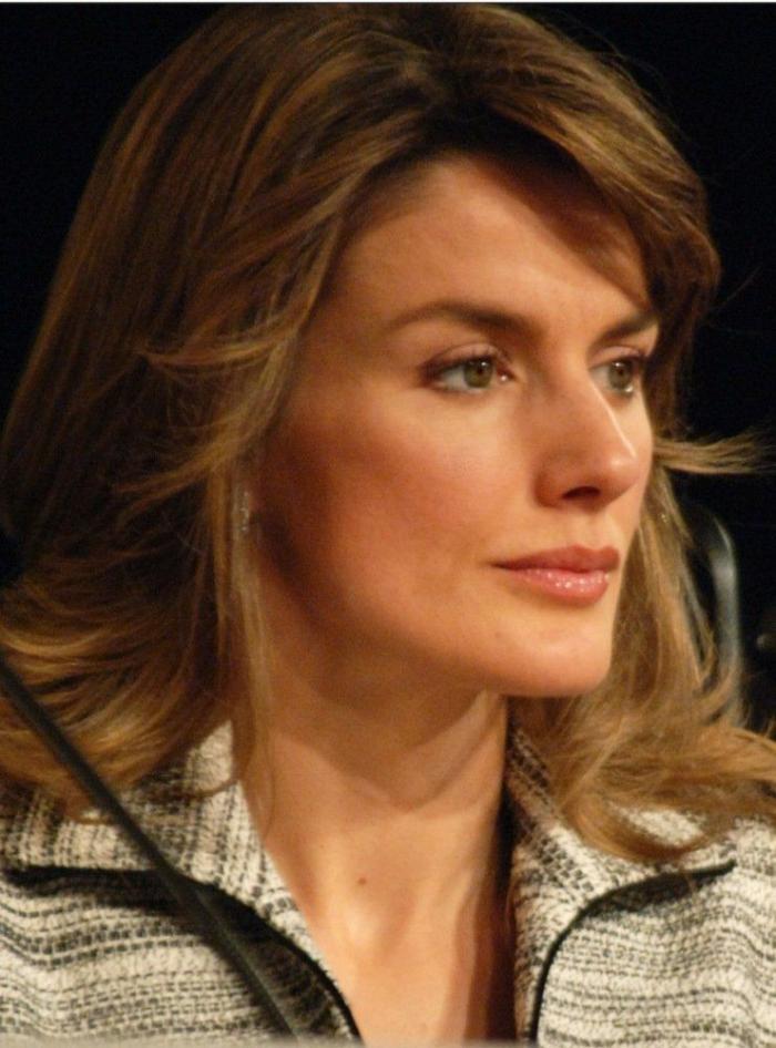 Cachondeo con este titular de una revista sobre el los reyes Felipe y Letizia