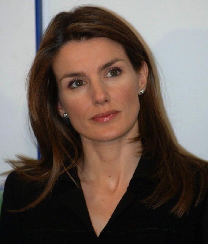 Cachondeo con este titular de una revista sobre el los reyes Felipe y Letizia