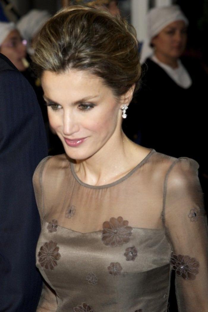 Cachondeo con este titular de una revista sobre el los reyes Felipe y Letizia