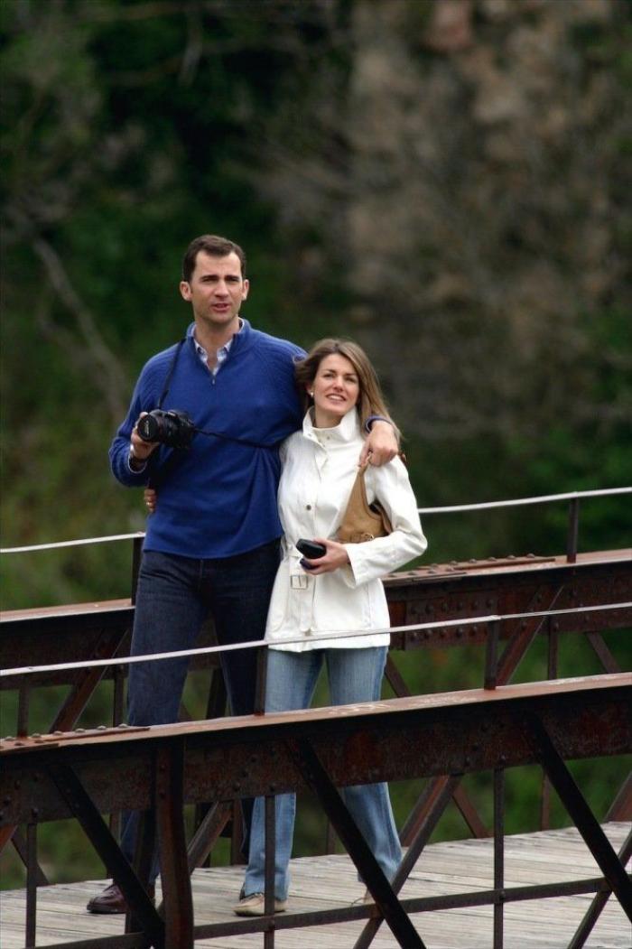 Una prestigiosa revista británica se pronuncia sobre el vestido de caerse de espaldas de Letizia