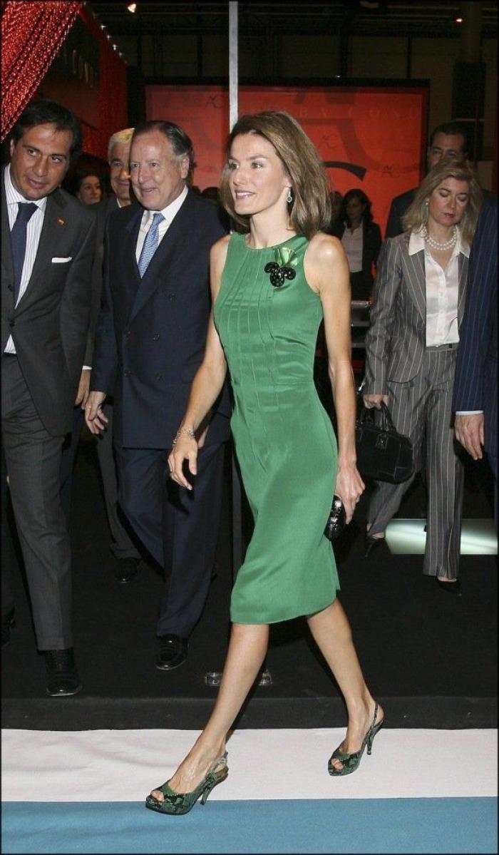 Una prestigiosa revista británica se pronuncia sobre el vestido de caerse de espaldas de Letizia