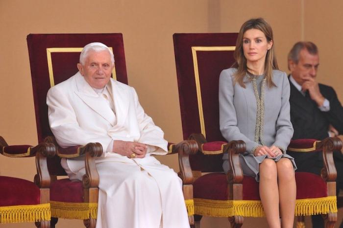 Una prestigiosa revista británica se pronuncia sobre el vestido de caerse de espaldas de Letizia