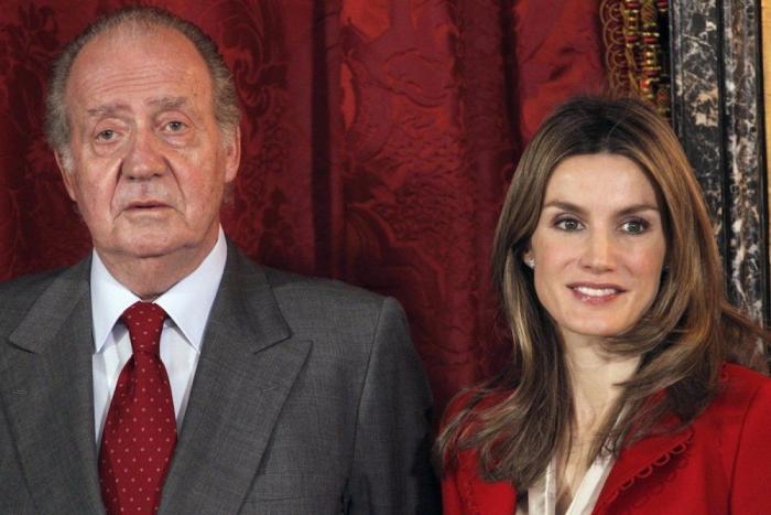 Una prestigiosa revista británica se pronuncia sobre el vestido de caerse de espaldas de Letizia