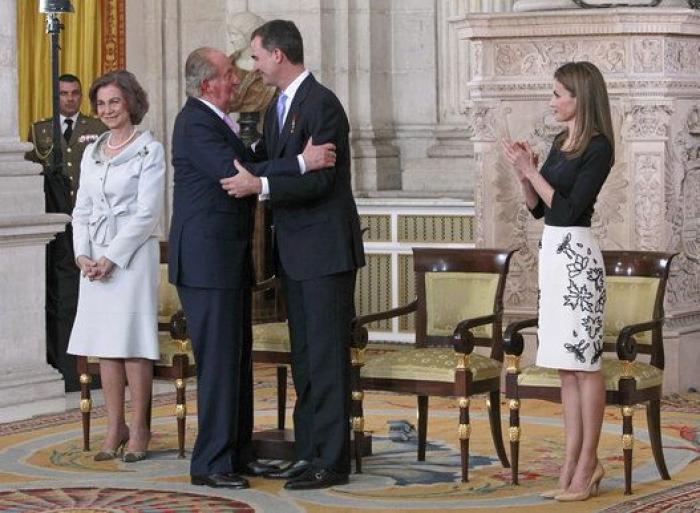 Una prestigiosa revista británica se pronuncia sobre el vestido de caerse de espaldas de Letizia