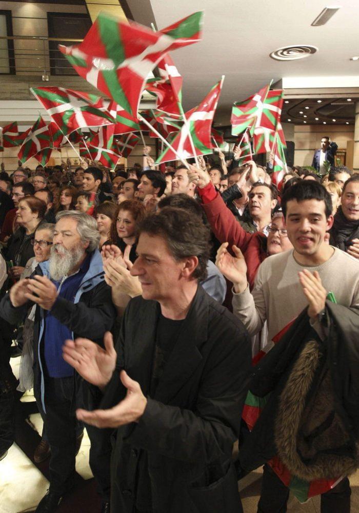 Elecciones vascas 2012: El PNV gana las elecciones con Bildu como segunda fuerza (VÍDEO, FOTOS)