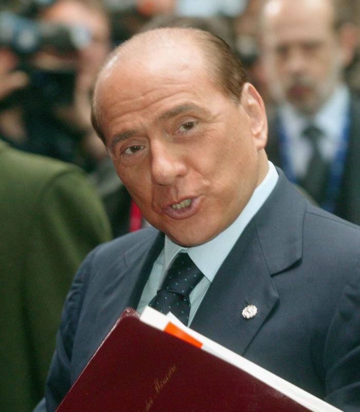 Silvio Berlusconi, ingresado en un hospital tras dar positivo por coronavirus