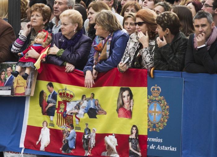 Xavi dona a un programa social los 25.000 euros obtenidos por el Príncipe de Asturias (FOTO)