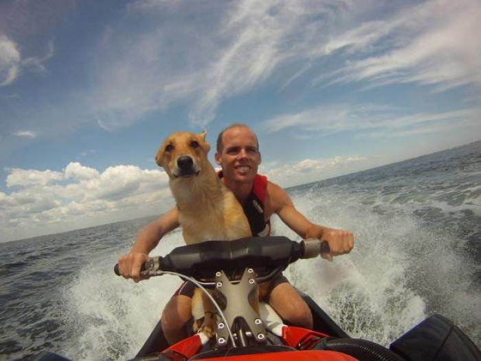 Danny MacAskill recorre en bici los tejados de Las Palmas de Gran Canaria y lo graba con una GoPro