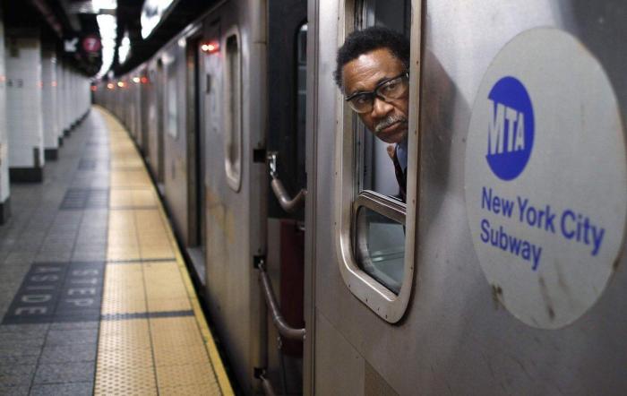 Nueva York a oscuras: los rascacielos apagados por el huracán Sandy (FOTOS)