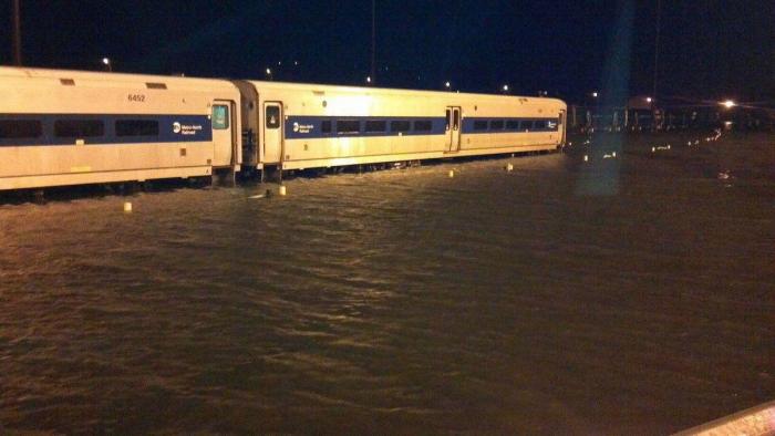 Barack Obama y Mitt Romney vuelven a la campaña tras una gestión de Sandy alabada por los ciudadanos