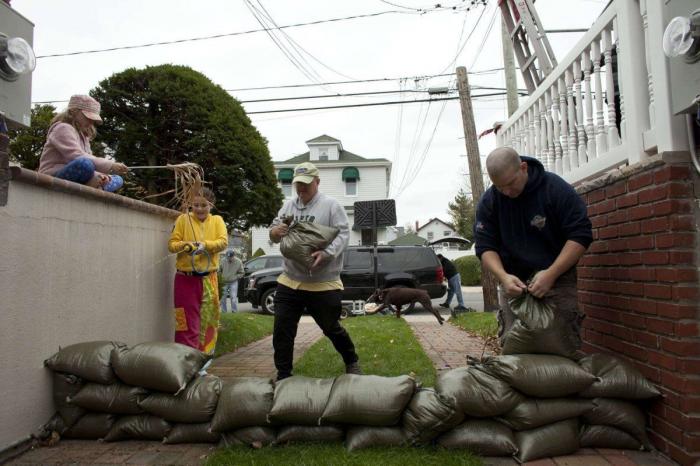 Barack Obama y Mitt Romney vuelven a la campaña tras una gestión de Sandy alabada por los ciudadanos