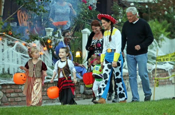 Halloween 2012: Ellen Degeneres se disfraza de Sofía Vergara (FOTOS)