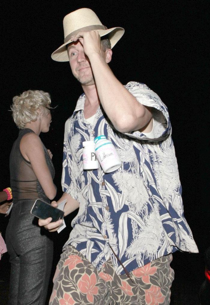 Halloween 2012: Ellen Degeneres se disfraza de Sofía Vergara (FOTOS)