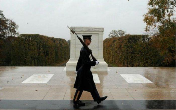Huracán Sandy: reporteros que se mojaron para retransmitir su llegada (VÍDEOS)