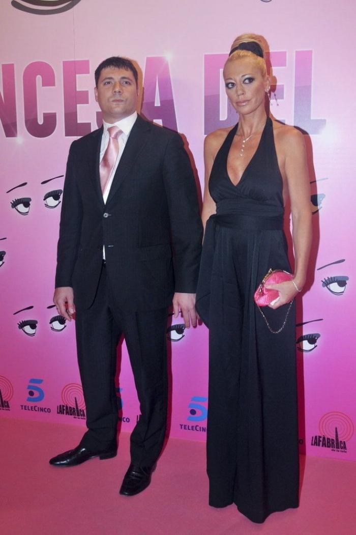 Belén Esteban sorprende con su foto junto al político que ha alabado en alguna ocasión