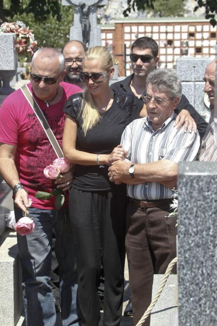 Belén Esteban sorprende con su foto junto al político que ha alabado en alguna ocasión