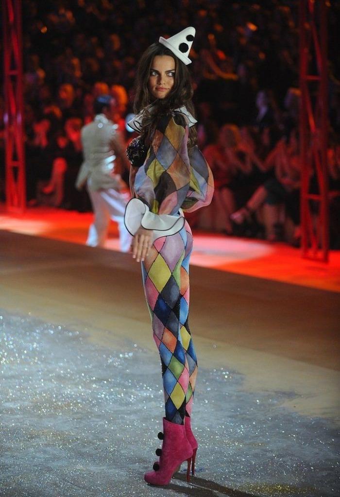 FOTOS: así ha sido el desfile Victoria's Secret 2014 en Londres