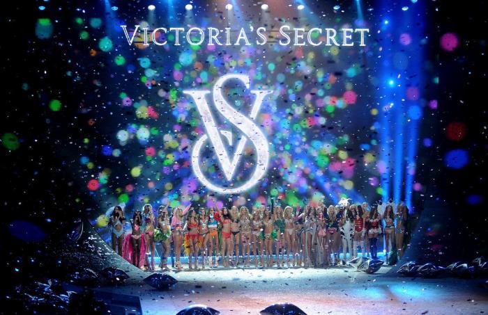 FOTOS: así ha sido el desfile Victoria's Secret 2014 en Londres