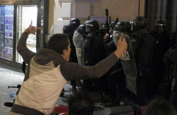 El 25S y el 15M convocan un nuevo 'Rodea el Congreso' con motivo de la huelga y llaman a permanecer toda la noche