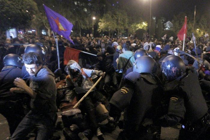 El 25S y el 15M convocan un nuevo 'Rodea el Congreso' con motivo de la huelga y llaman a permanecer toda la noche