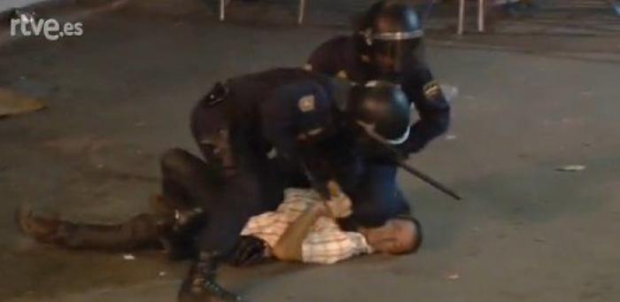 El 25S y el 15M convocan un nuevo 'Rodea el Congreso' con motivo de la huelga y llaman a permanecer toda la noche