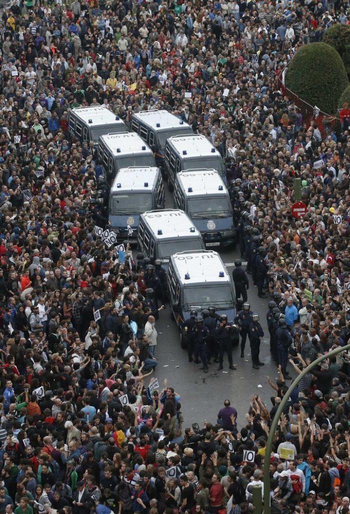 El 25S y el 15M convocan un nuevo 'Rodea el Congreso' con motivo de la huelga y llaman a permanecer toda la noche
