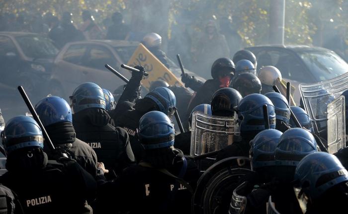 Los 'peperos' y su primera vez en una manifestación