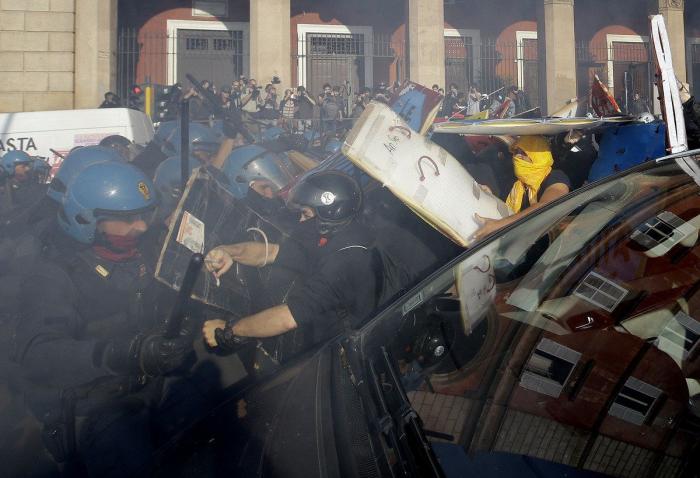 Los 'peperos' y su primera vez en una manifestación