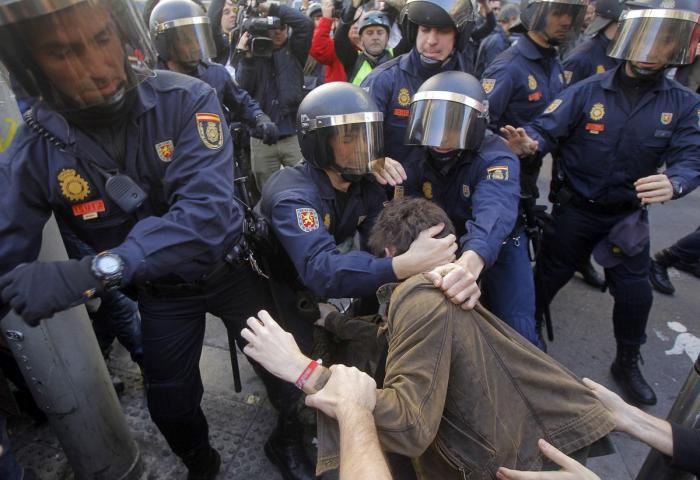 Los 'peperos' y su primera vez en una manifestación