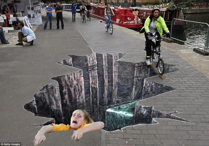 "Mi madre está preocupada por mi viaje": los montajes de la foto con truco en el Gran Cañón (FOTOS)