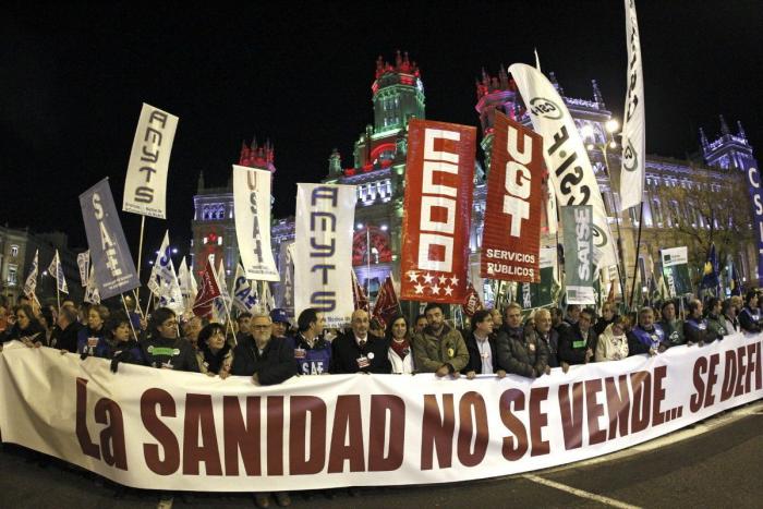 Dimite el consejero de Sanidad de Madrid al paralizarse el proyecto de privatización sanitaria
