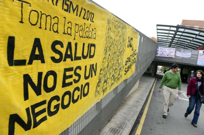 Dimite el consejero de Sanidad de Madrid al paralizarse el proyecto de privatización sanitaria