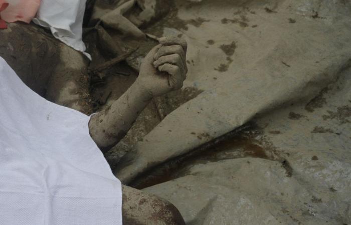 El tifón 'Bopha' deja al menos 238 muertos a su paso por Filipinas (FOTOS)