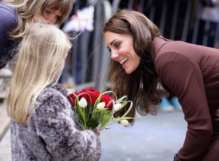 Kate Middleton abandona el hospital (FOTO)