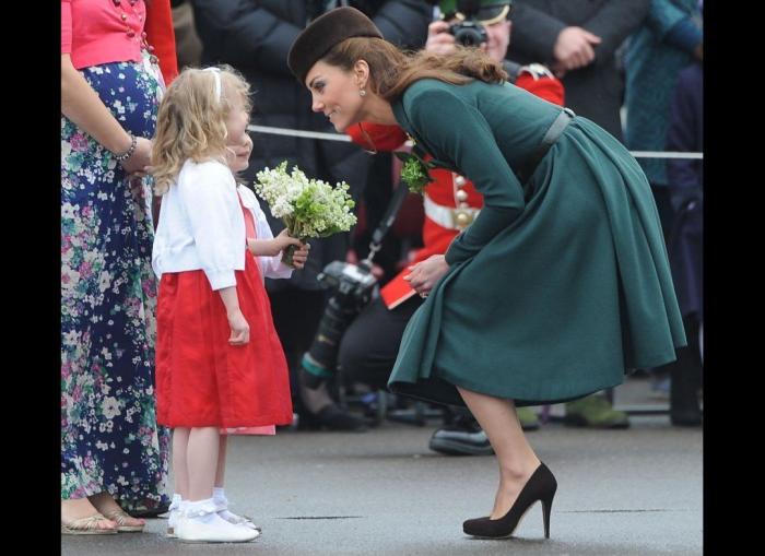 Kate Middleton abandona el hospital (FOTO)