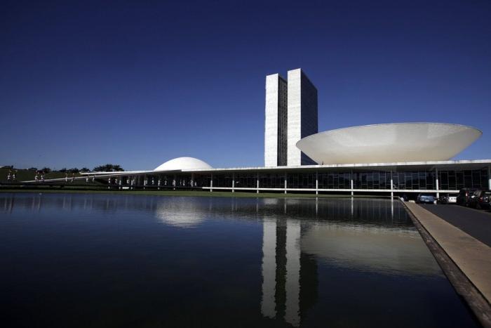 Muere Oscar Niemeyer a los 104 años: adiós al genio brasileño de la arquitectura (FOTOS)