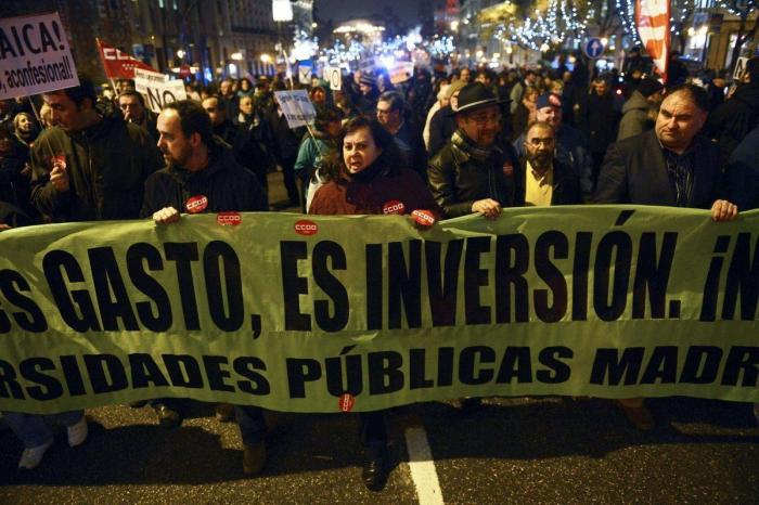 Miles de personas en 30 ciudades de España se manifiestan contra la ley de Wert (FOTOS)
