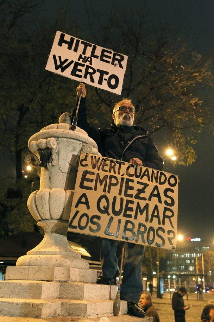 Miles de personas en 30 ciudades de España se manifiestan contra la ley de Wert (FOTOS)