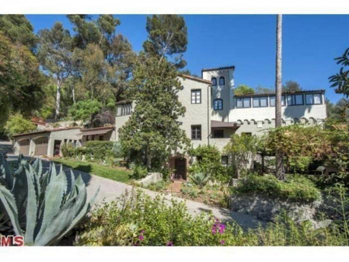Kaley Cuoco, Penny en 'The Big Bang Theory', vende su lujosa casa: así es por dentro