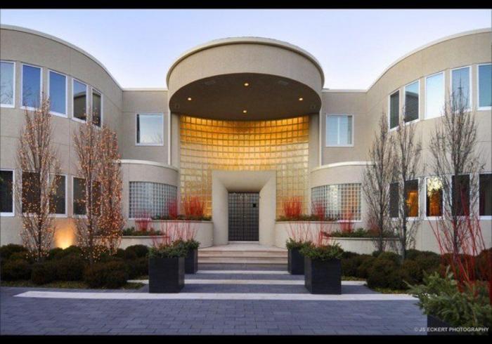 Kaley Cuoco, Penny en 'The Big Bang Theory', vende su lujosa casa: así es por dentro