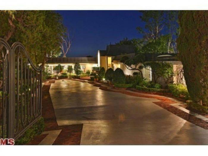 Kaley Cuoco, Penny en 'The Big Bang Theory', vende su lujosa casa: así es por dentro