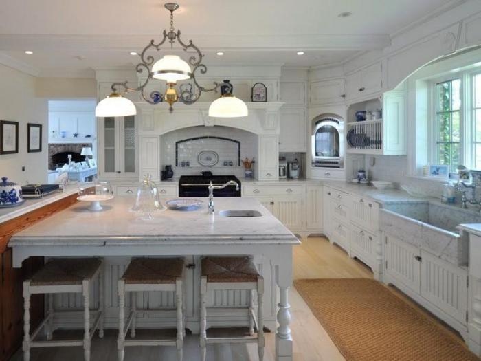 Kaley Cuoco, Penny en 'The Big Bang Theory', vende su lujosa casa: así es por dentro